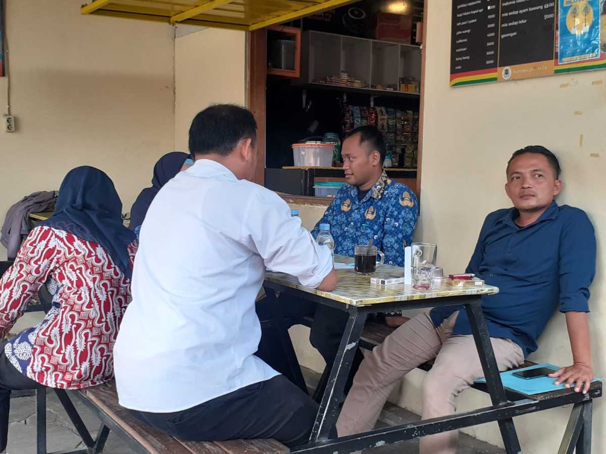 koordinasi dengan BPS dan Kominfo Kab. Bantul persiapan pencanangan Desa Cinta Statistik koordinasi dengan BPS dan Kominfo Kab. Bantul persiapan pencanangan Desa Cinta Statistik
