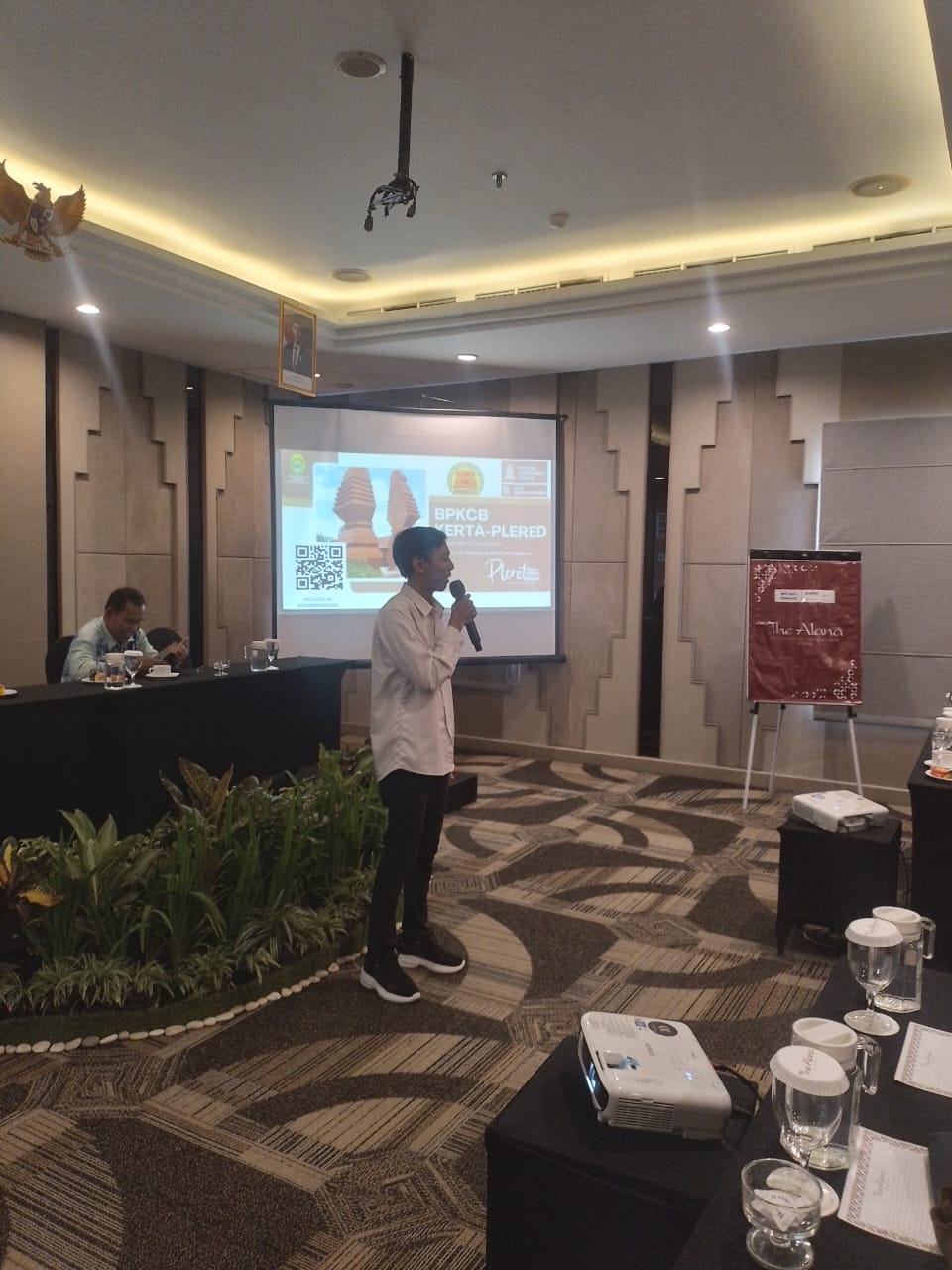 Rapat Kerja Persiapan Kegiatan BPKCB Kotagede, BPKCB Kerta- Plered, dan BPKCB Imogiri Tahun 2025 Rapat Kerja Persiapan Kegiatan BPKCB Kotagede, BPKCB Kerta- Plered, dan BPKCB Imogiri Tahun 2025